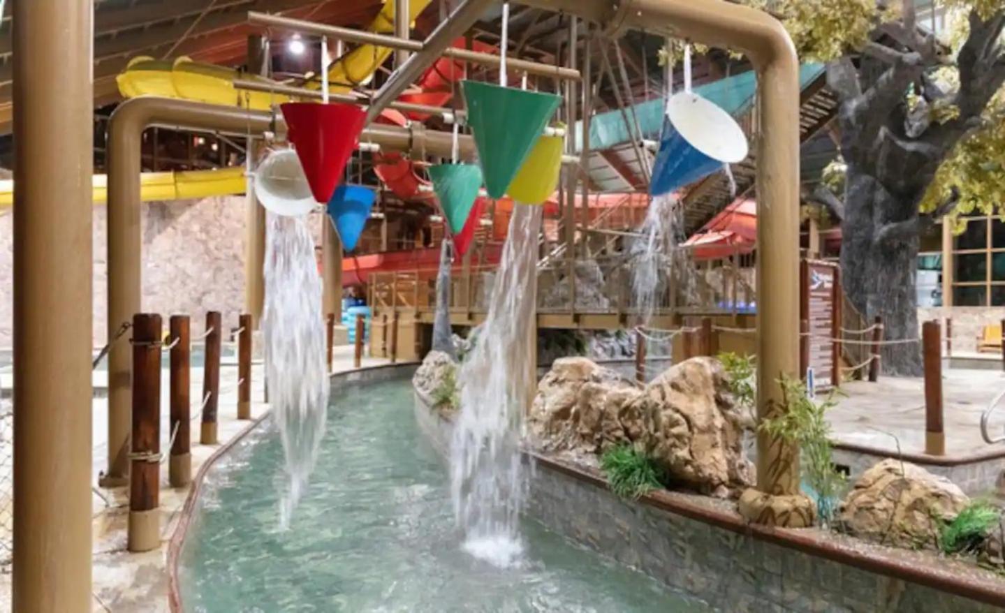 2Br Westgate Resort Sleeps 10 - Smoky Mtn Condo With Free Water Park Гатлинбург Экстерьер фото